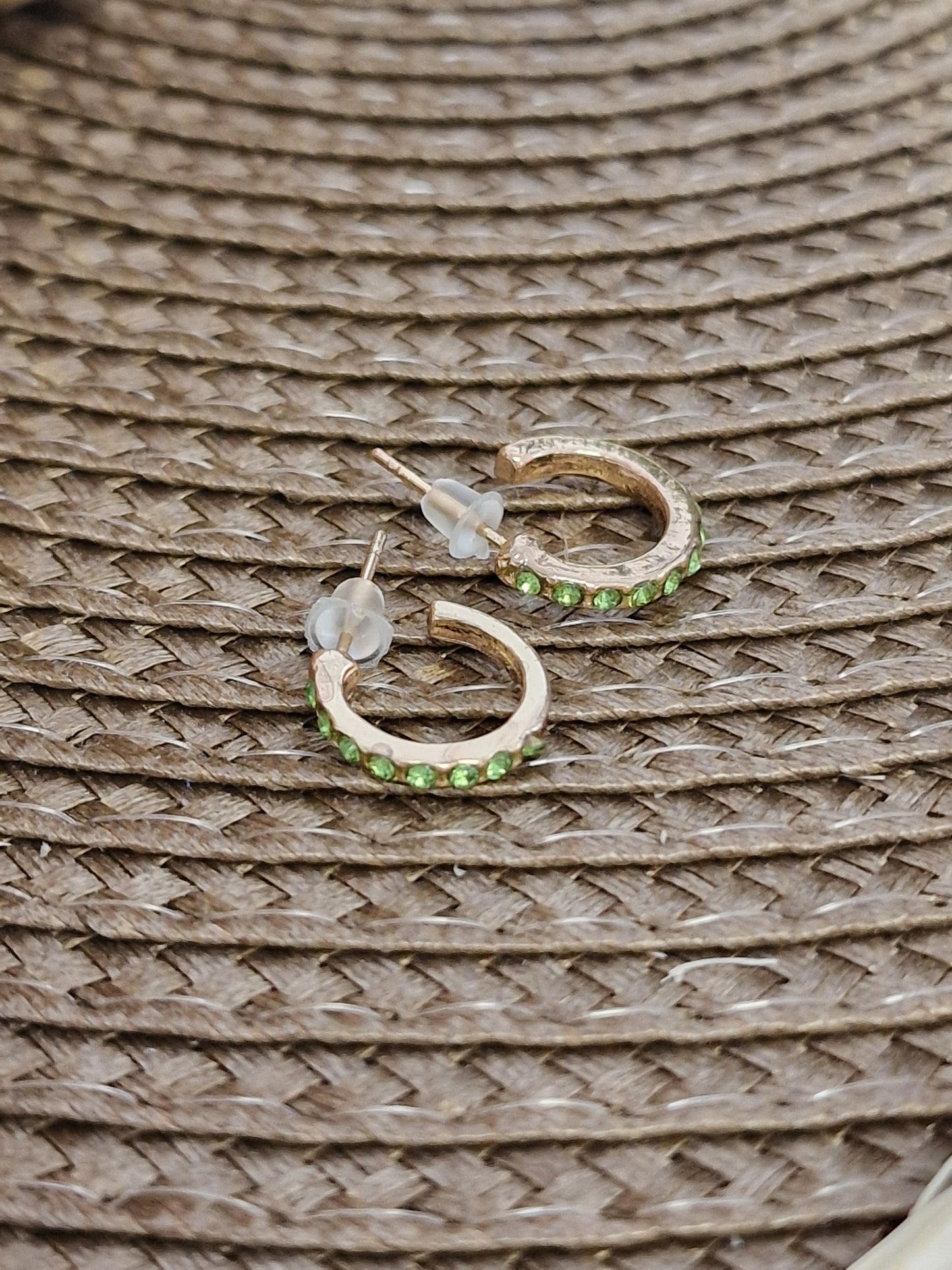 Notre Collection de Bijoux - Boucle d’Oreille Créole à Strass Vert Pomme