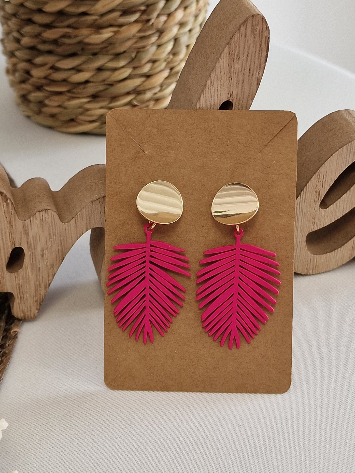 Notre Collection de Bijoux - Boucle d'Oreille Feuille Rouge