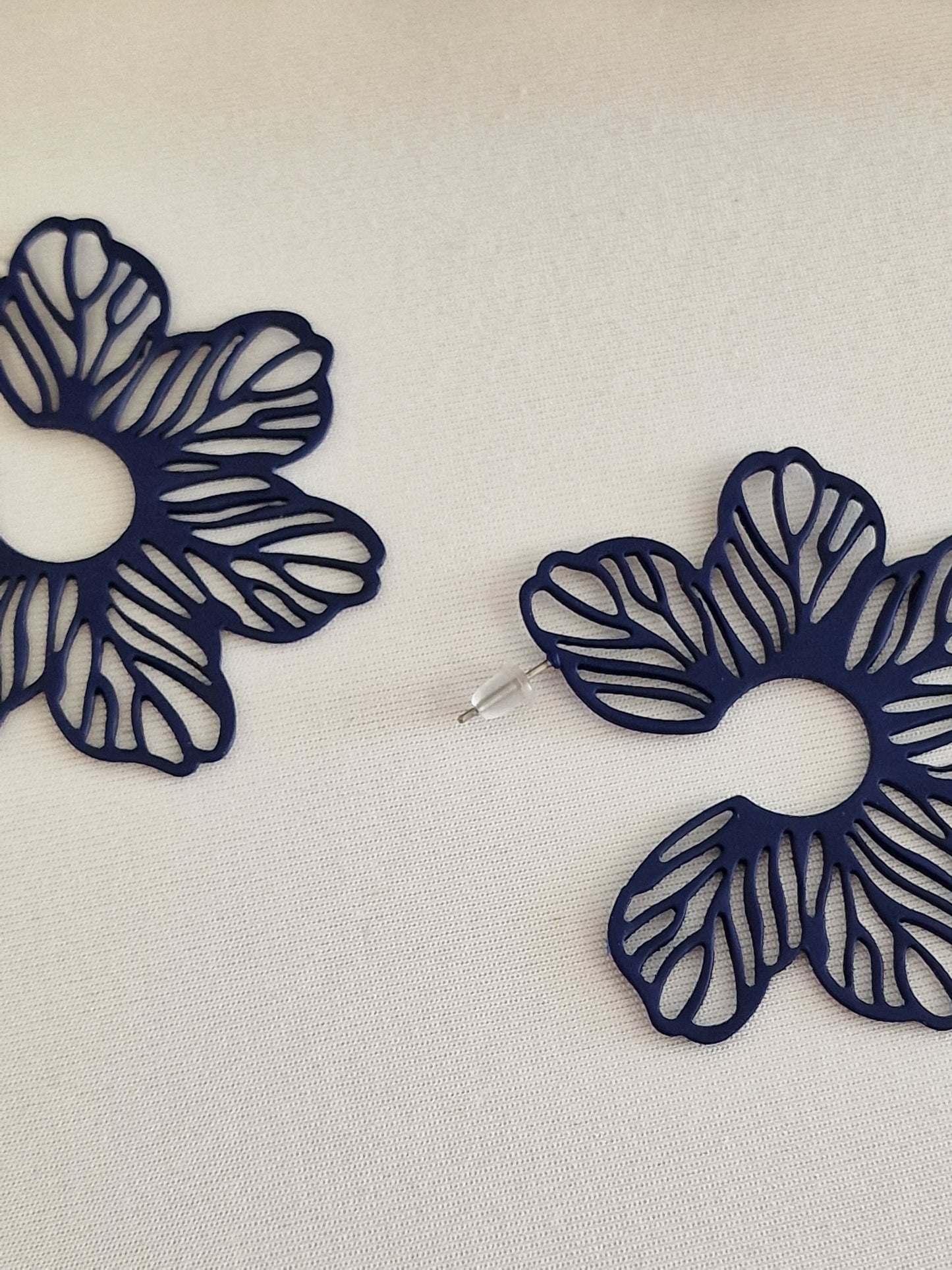 Notre Collection de Bijoux - Boucle d'Oreille Fleur Tropical Bleu Azur