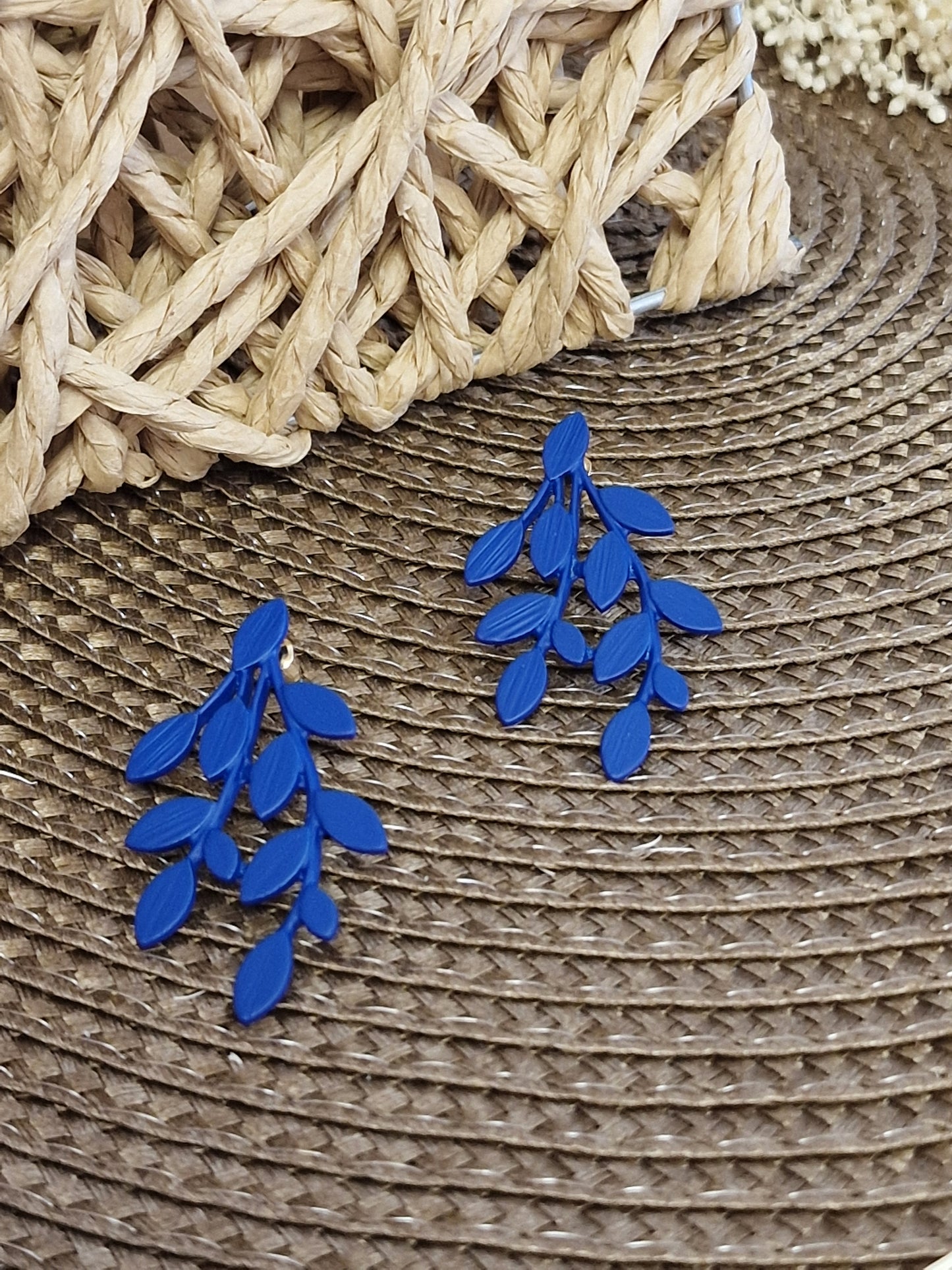 Notre Collection de Bijoux - Boucle d'Oreille Feuille Bleu Azur