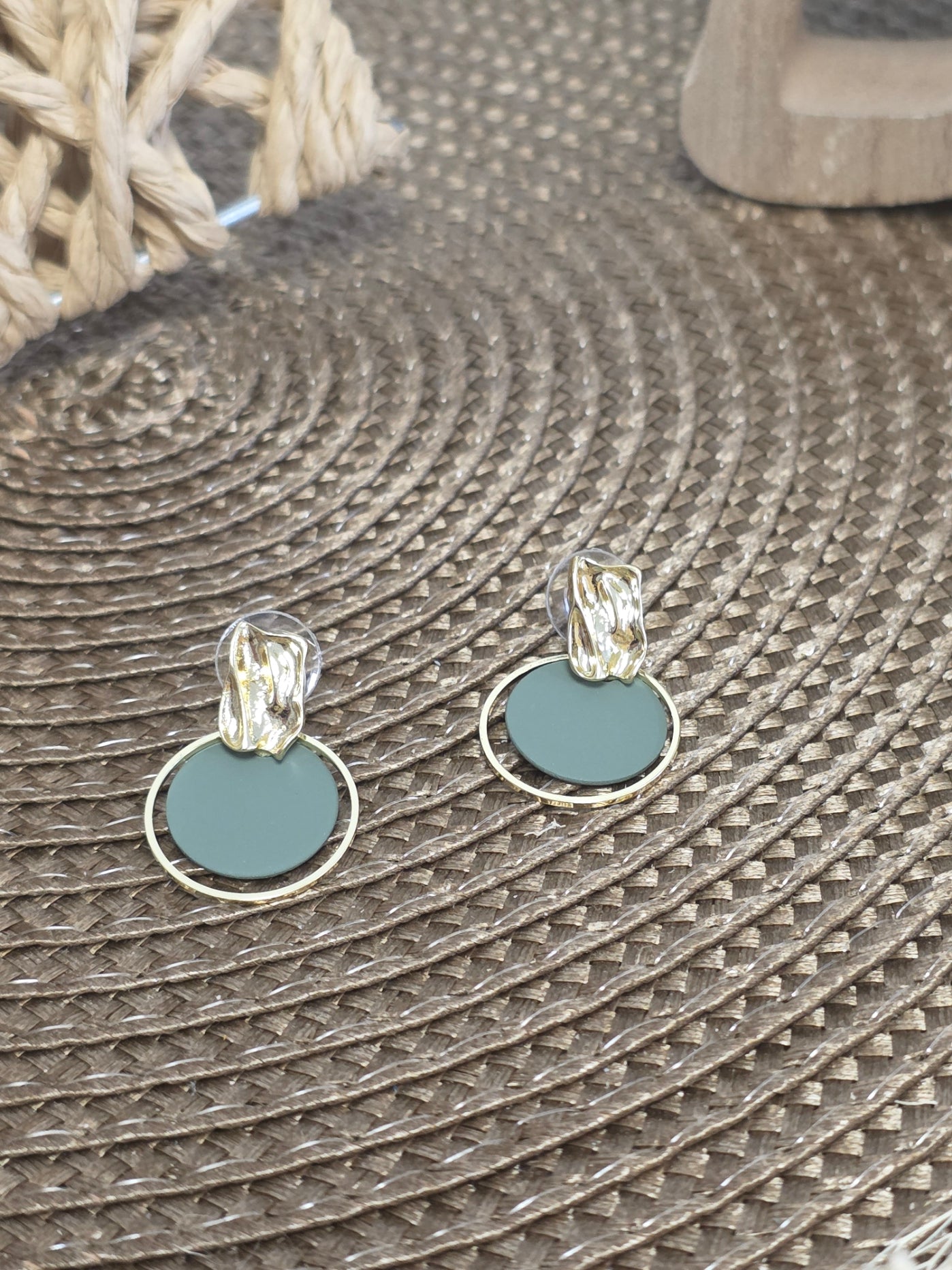 Notre Collection de Bijoux - Boucle d'Oreille Breloque Ronde