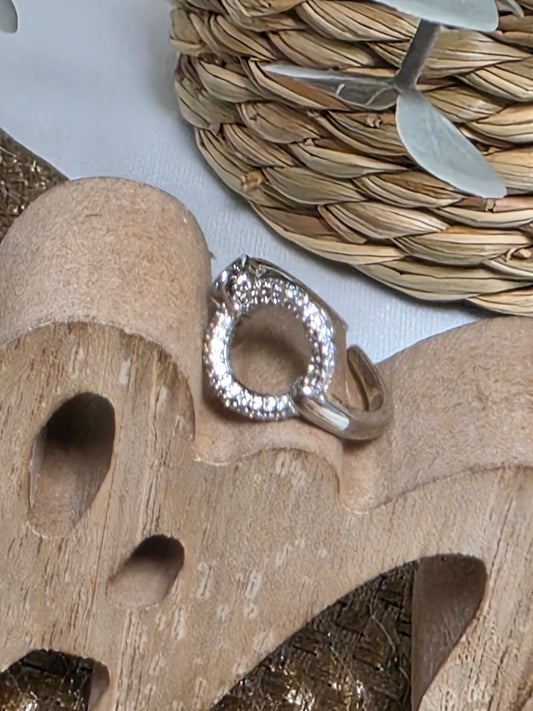 Notre Collection de Bijoux - Bague Cercle Argenté Pierre Blanche