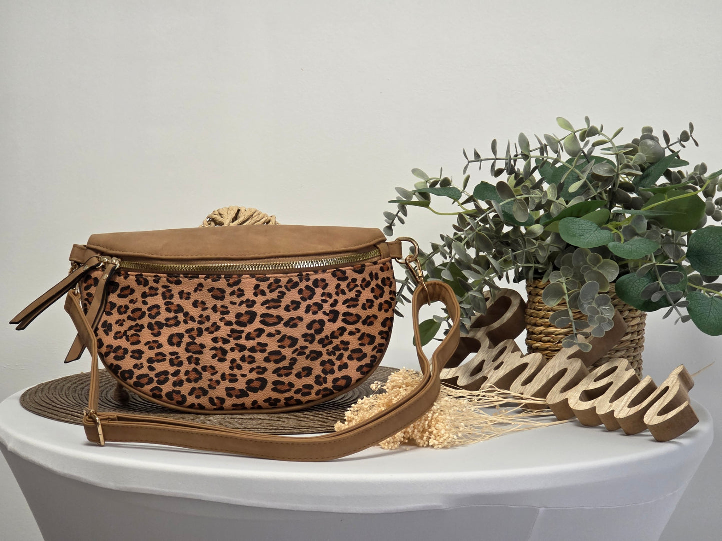 Manoa Camel Leopard Banana