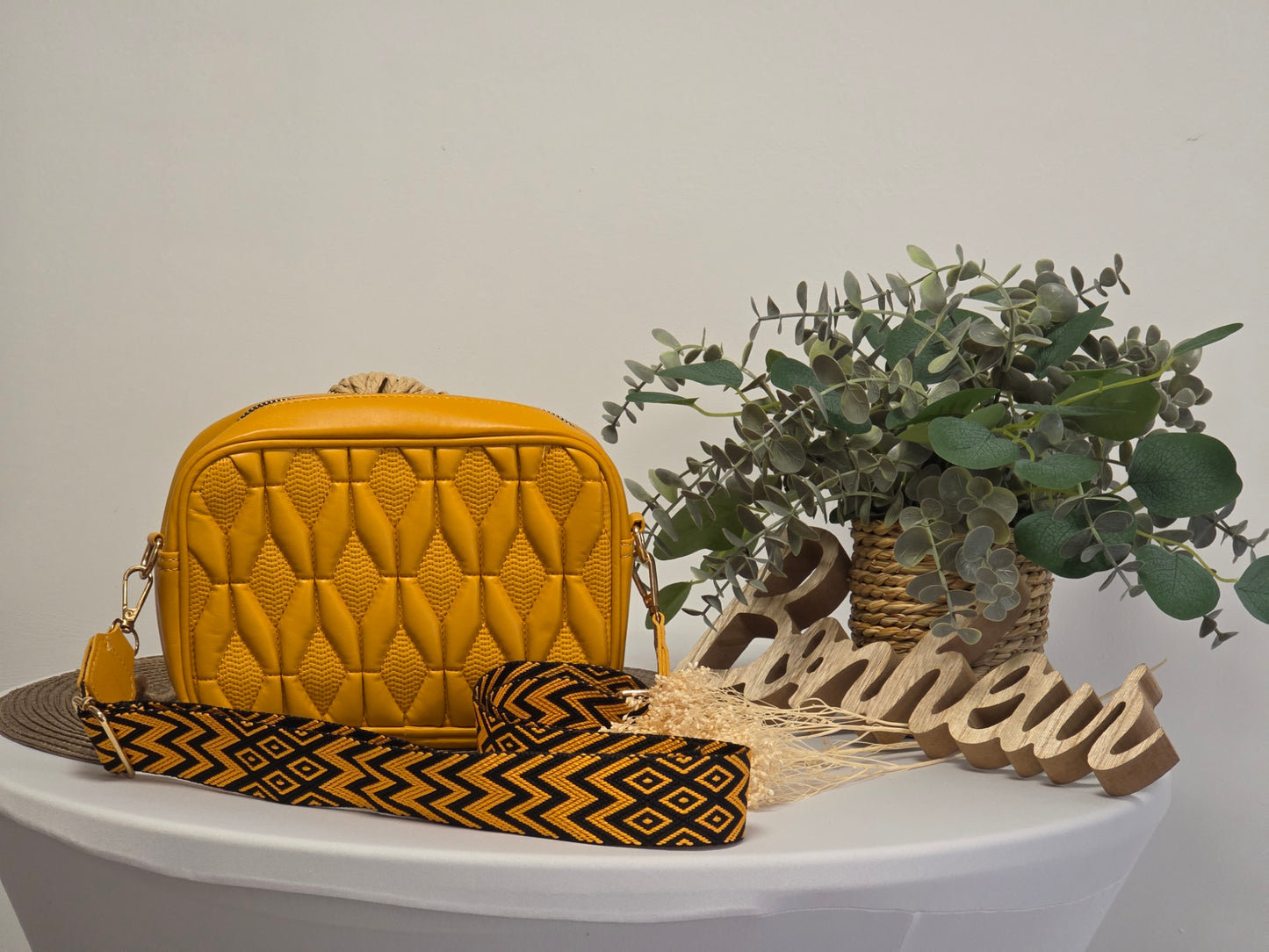 Manon Mustard Bag