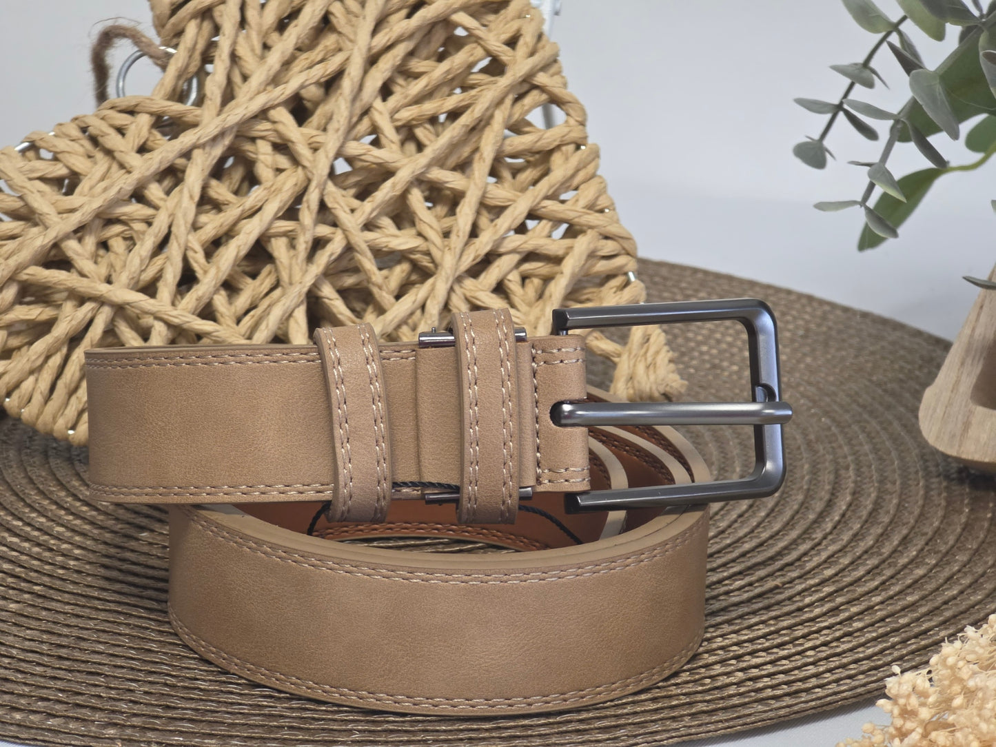 Men's Beige Leather Belt