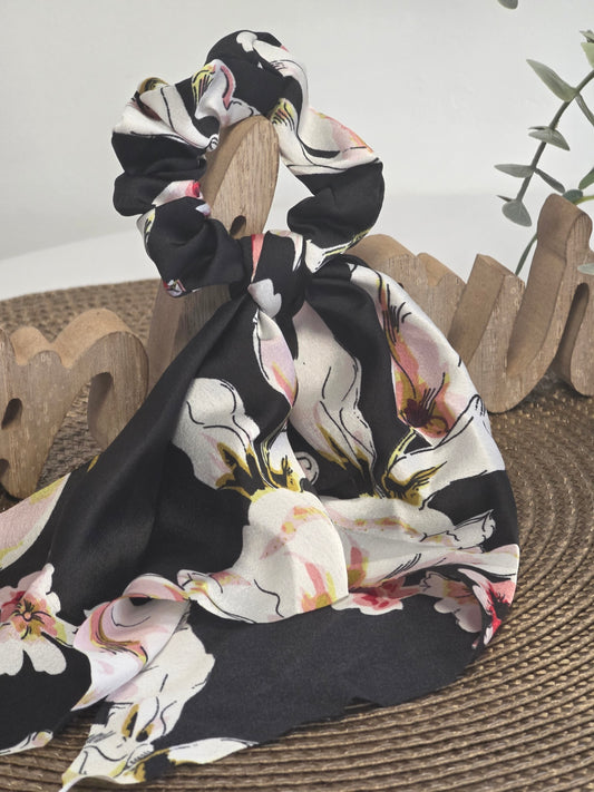 Le Chouchou Foulard Noir fleurie Blanc