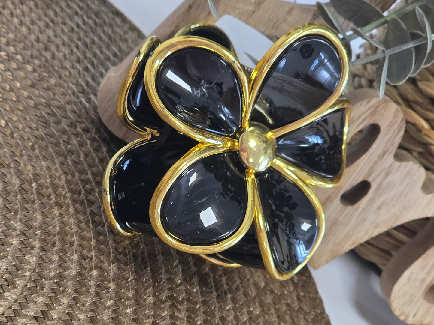 Pince à Cheveux Fleur Noir Nacré Doré
