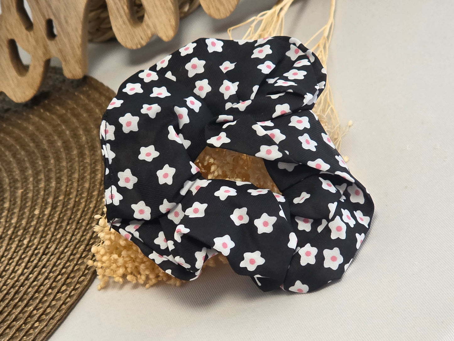 Chouchou Noir Fleur Blanche
