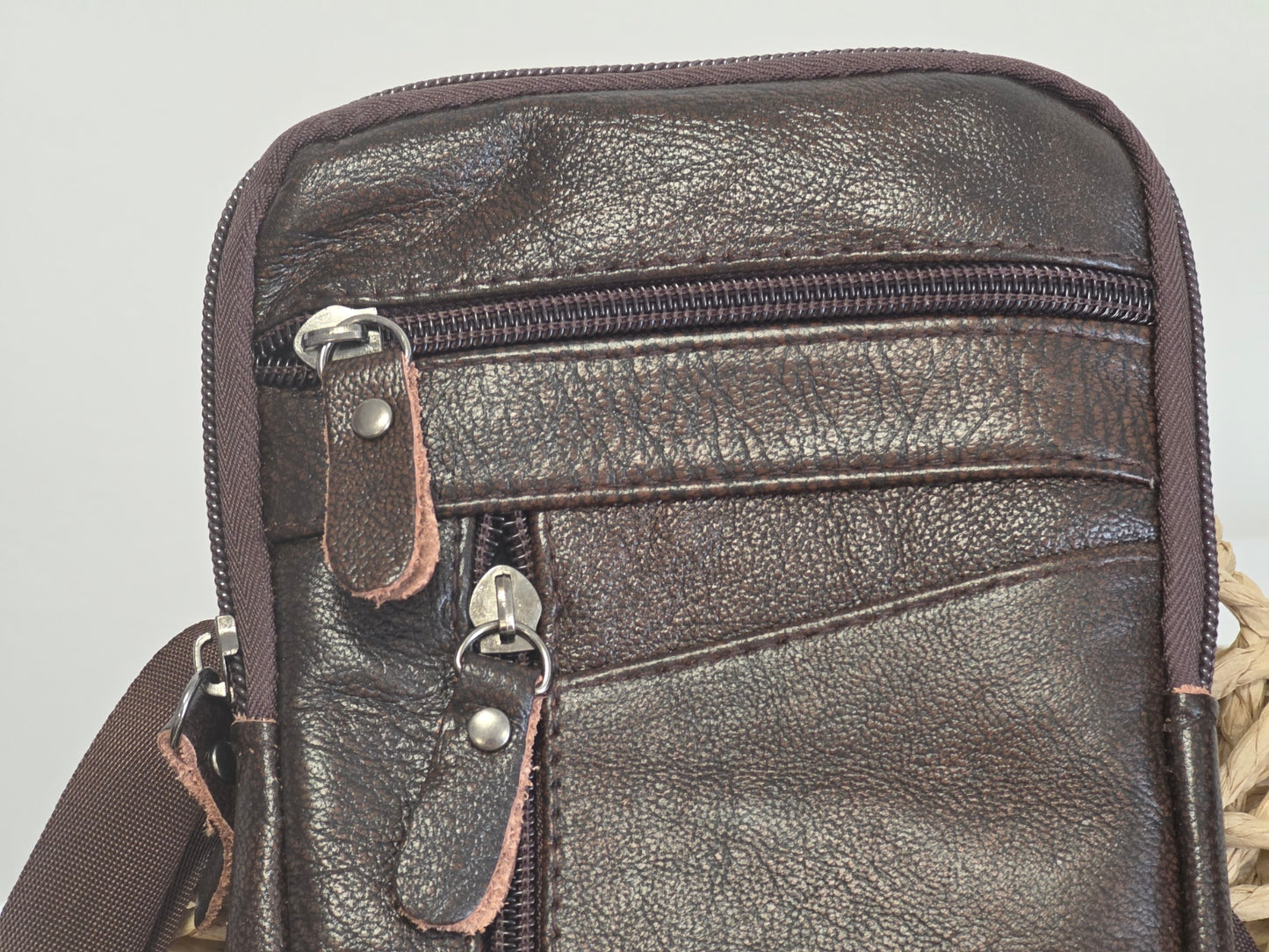 Dark Bun Masculine Clutch