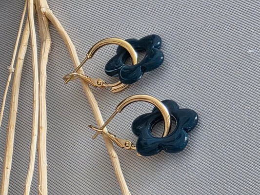 Notre Collection de Bijoux - Boucle d'Oreille Fleur Bleu Nuit