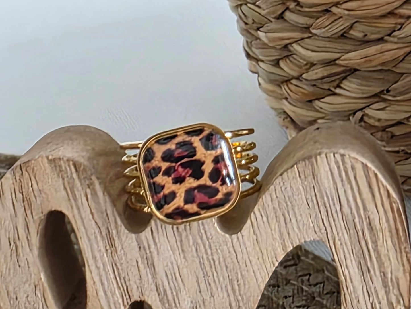 Notre Collection de Bijoux - Bague Carré Perle Léopard