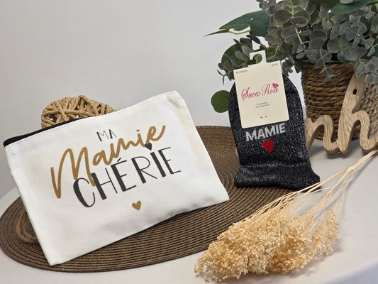 POCHETTE " MA MAMIE CHERIE " AVEC SA CHAUSSETTE PAILLETEE NOIR
