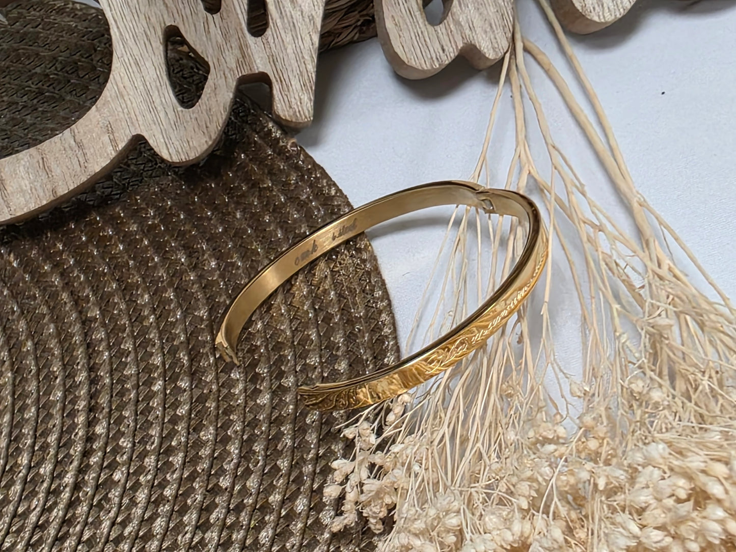 LES BRACELETS A MESSAGE " MA MARRAINE ADOREE " Doré