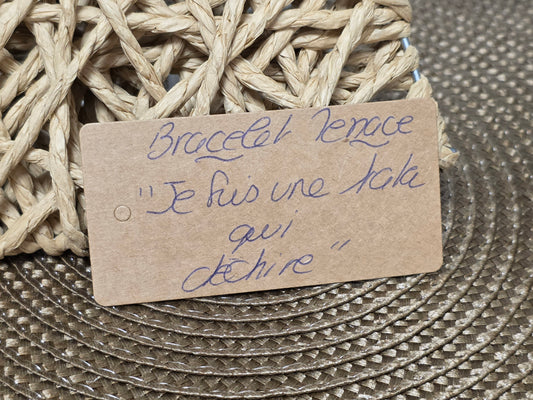 LES BRACELETS A MESSAGE " JE SUIS UNE TATA QUI DECHIRE " Argenté