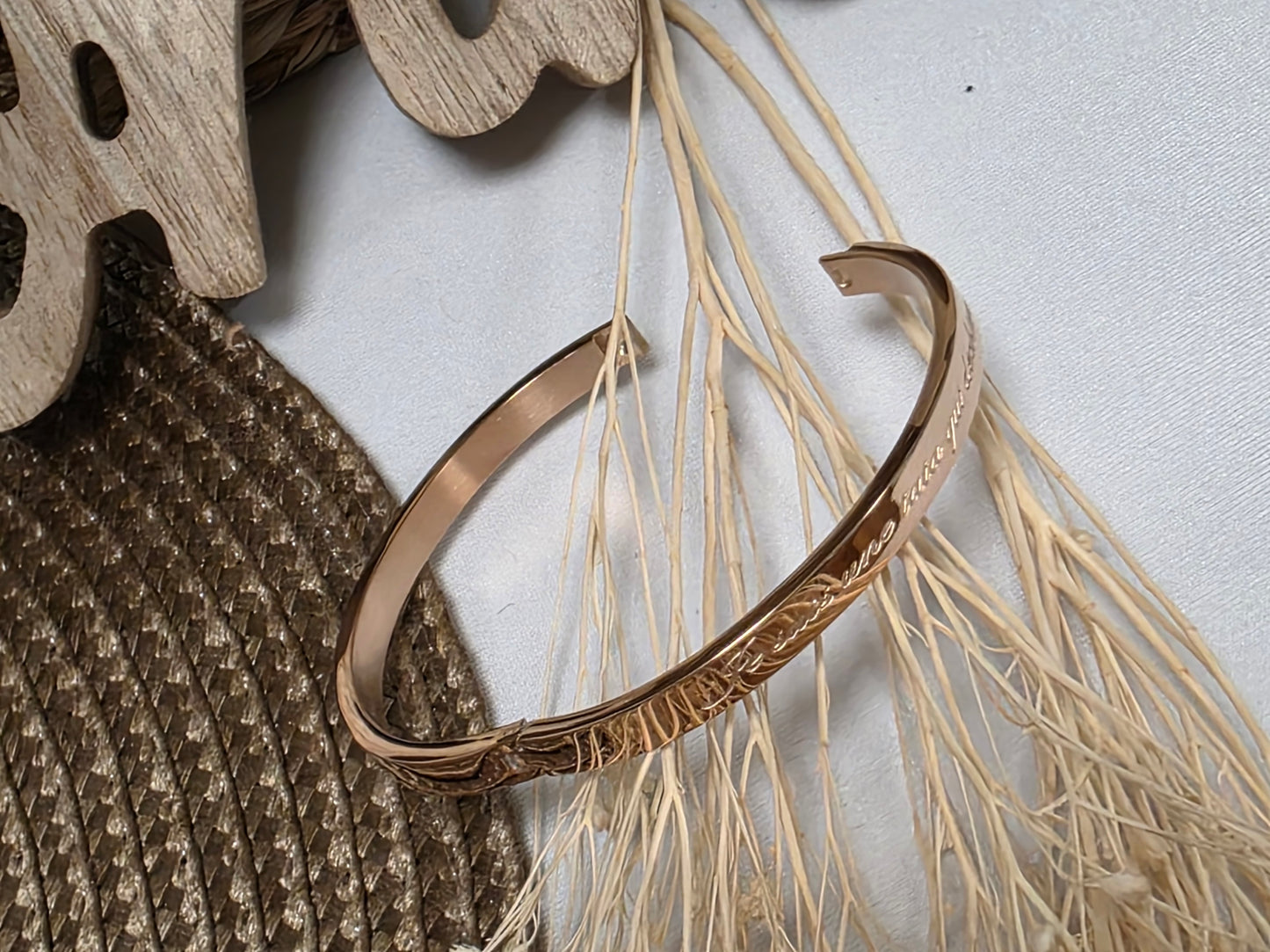 LES BRACELETS A MESSAGE " JE SUIS UNE TATA QUI DECHIRE " Cuivré