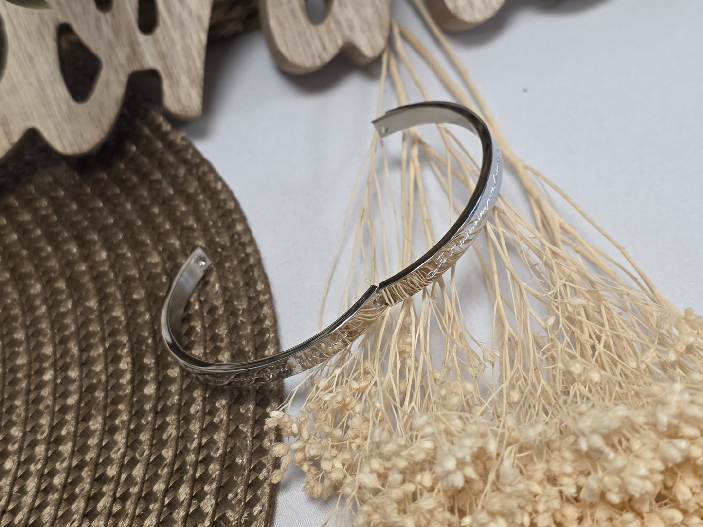 LES BRACELETS A MESSAGE " JE T'AIME UN PEU BEAUCOUP " Argenté