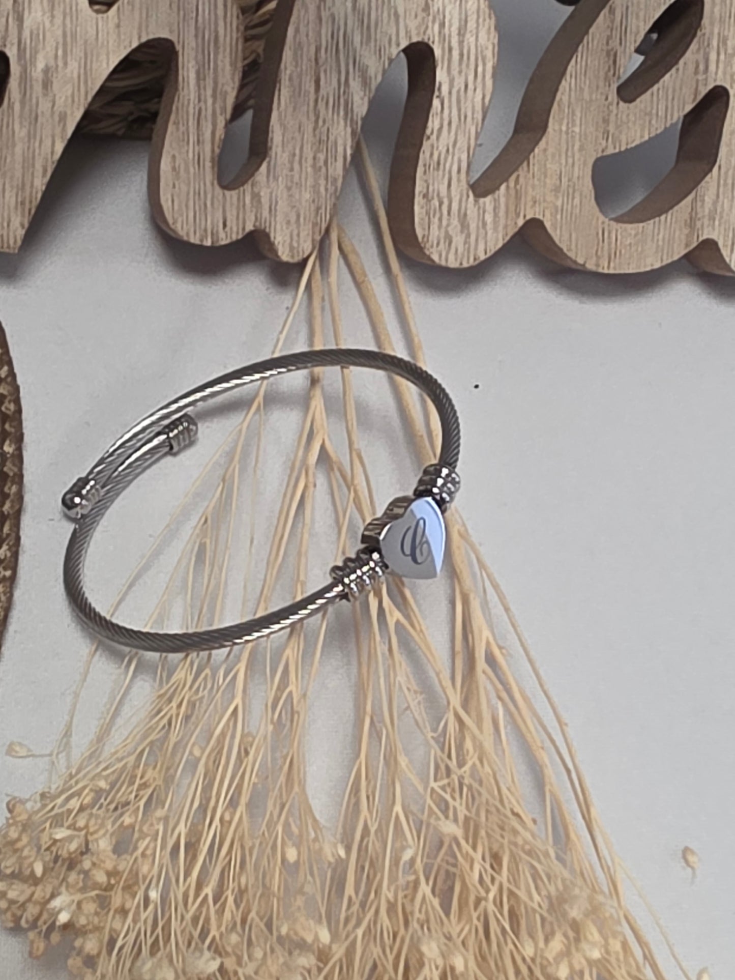 LES BRACELETS LETTRE " C " Argenté