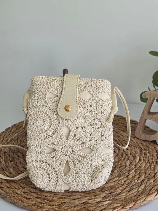 Pochette Effet Crochet Beige