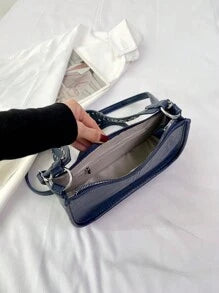 Sac Lily