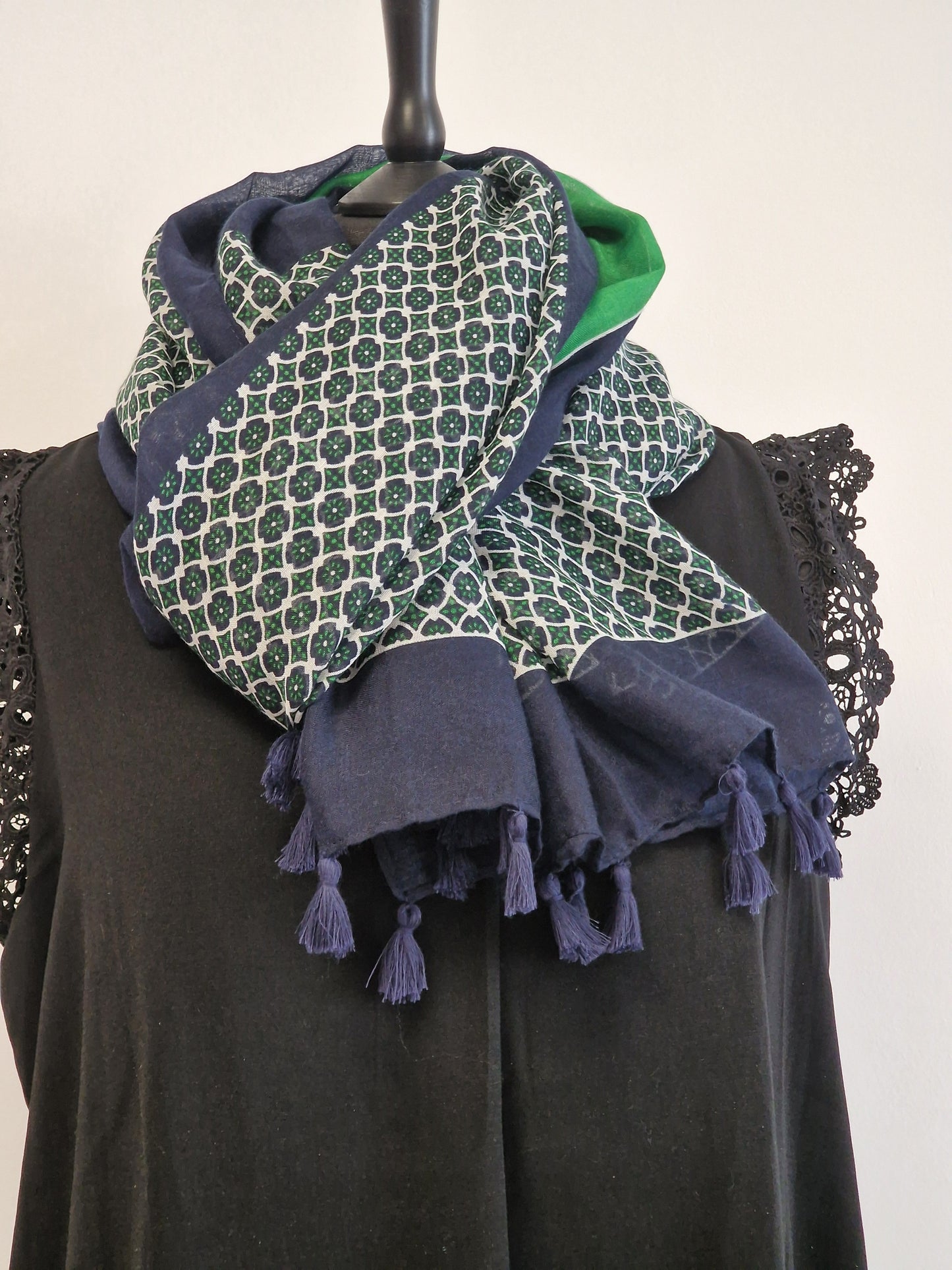 Foulard Femme Printanier Bleu Marine