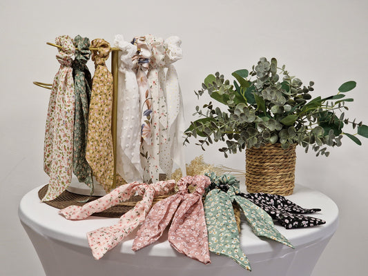 Les Accessoires à  Cheveux - Chouchou Foulard Floral Beige