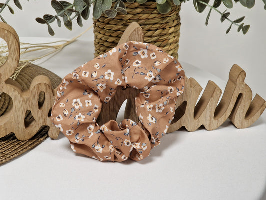 Les Accessoires à Cheveux - Chouchou Bohème Marron Fleur Blanche
