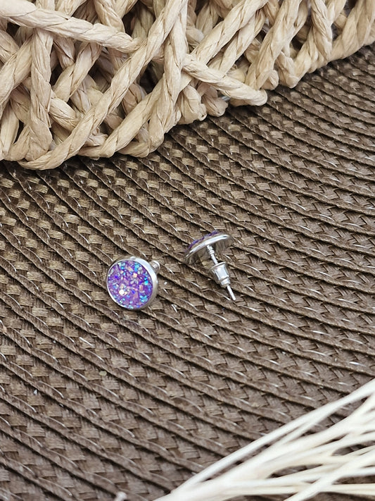 Notre Collection de Bijoux - Boucle d'Oreille Clous Violette