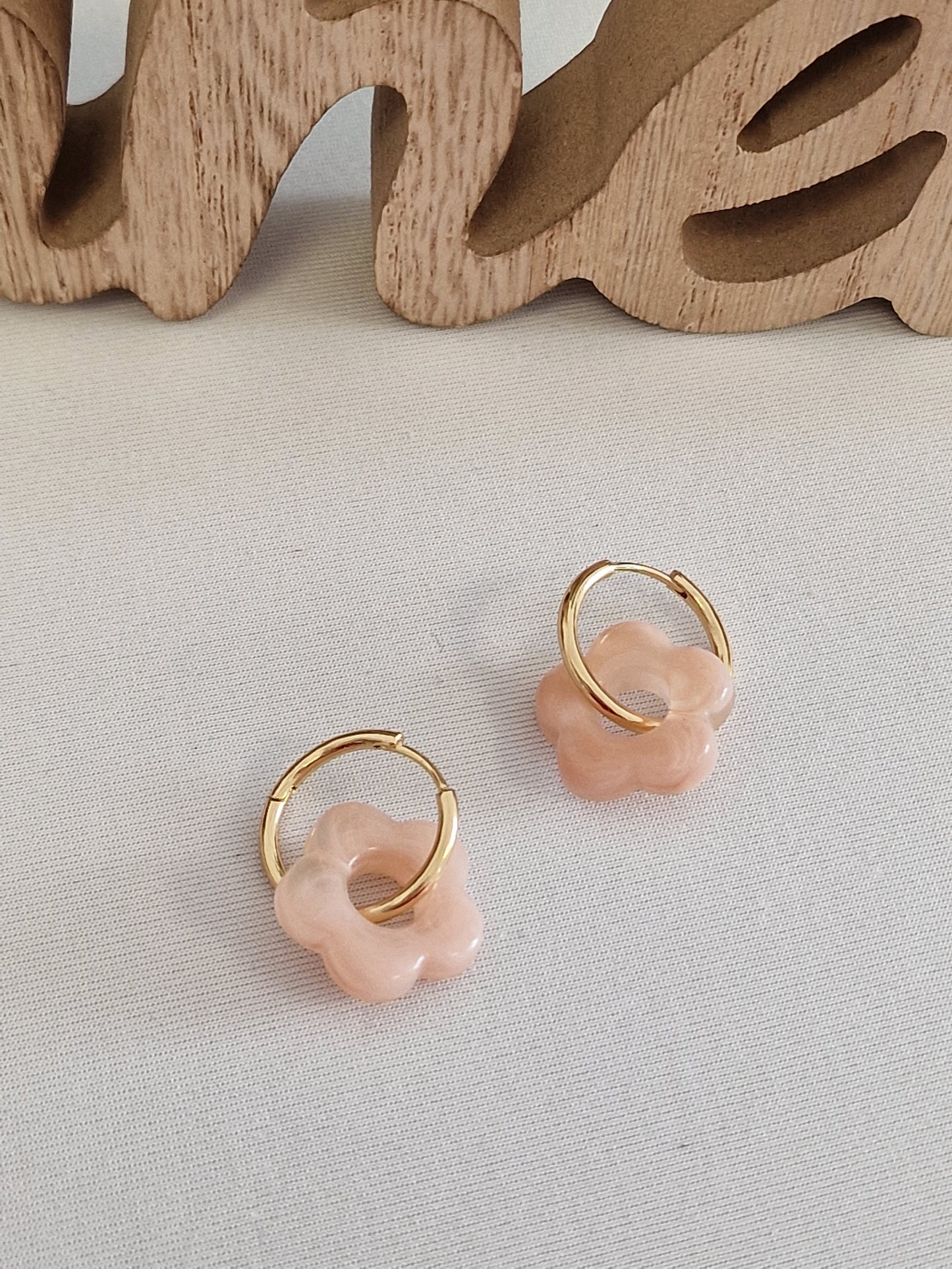 Notre Collection de Bijoux - Boucle d’Oreille Pendante Fleur Vieux Rose