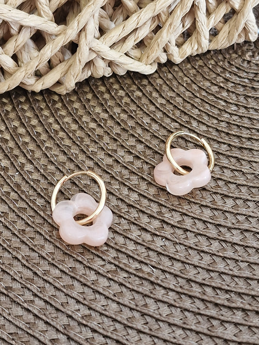 Notre Collection de Bijoux - Boucle d’Oreille Pendante Fleur Rose Bonbon