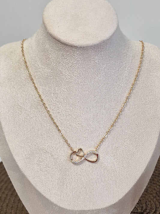 Notre collection de bijoux - Pendentif Cœur à l'Infini