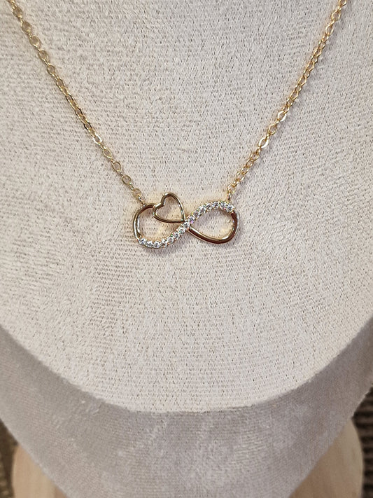 Notre collection de bijoux - Pendentif Cœur à l'Infini
