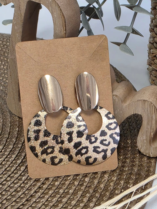 Notre Collection de Bijoux - Boucle d'Oreille Pendante Léopard