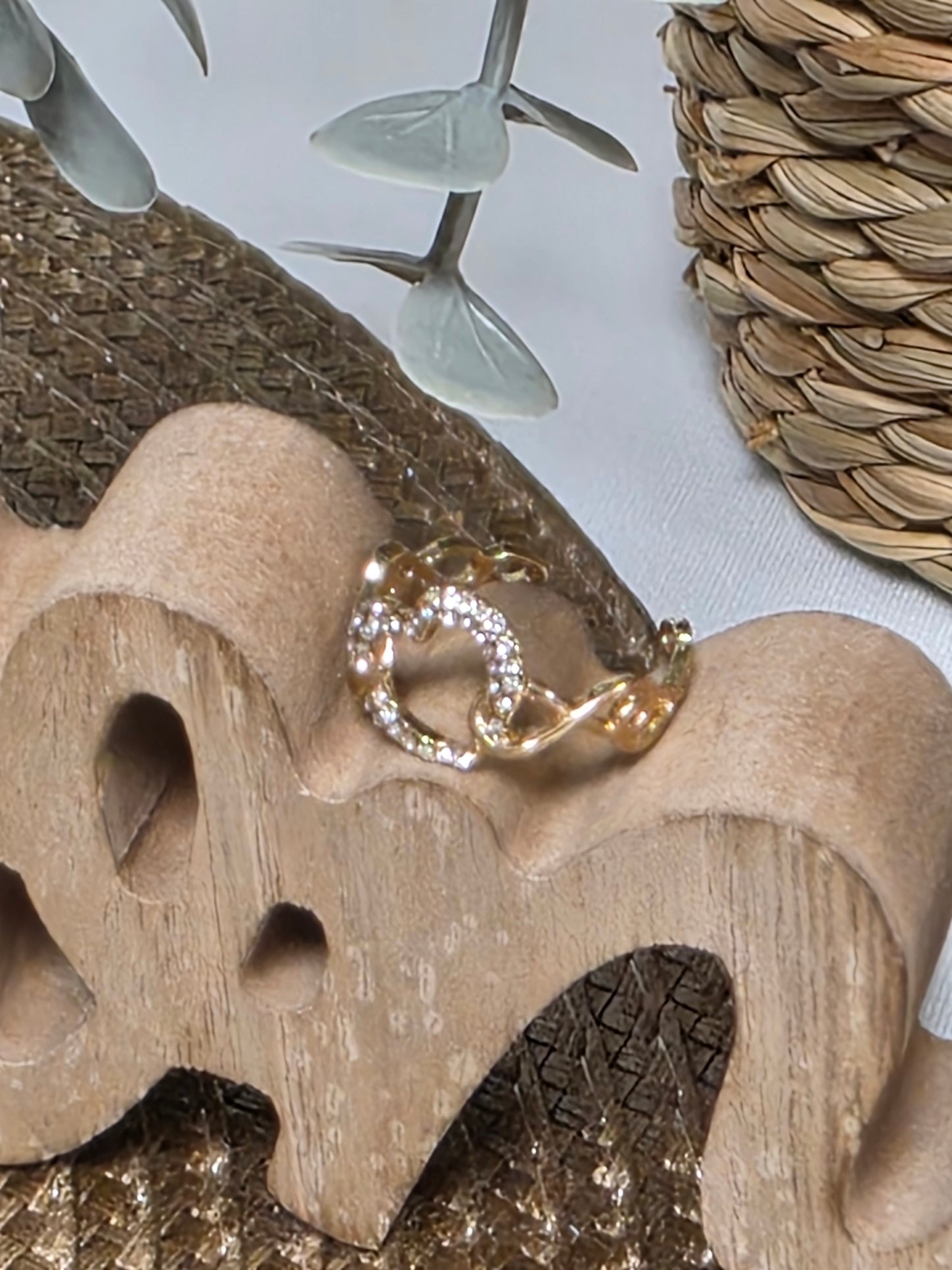 Notre Collection de Bijoux - Bague Cœur Doré à Pierre Blanche