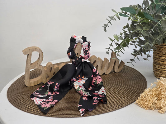 Le chouchou Foulard Noir fleurie Rose