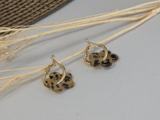 Notre Collection de Bijoux - Boucle d'Oreille Fleur Beige Noir