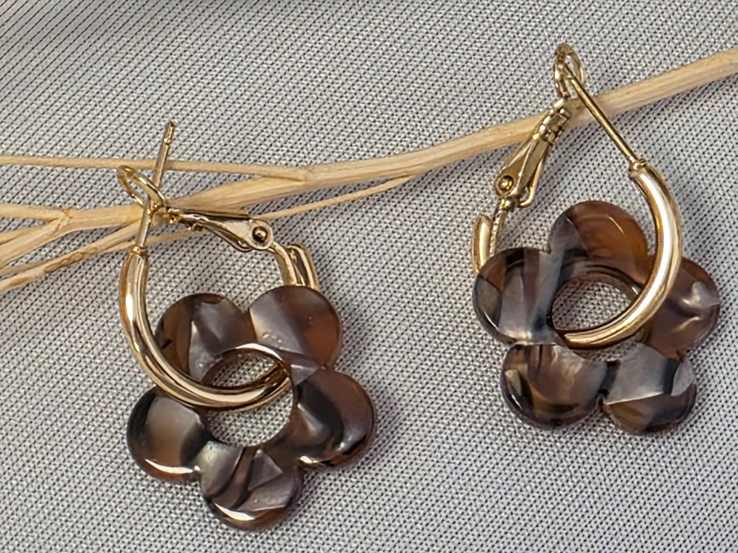 Notre Collection de Bijoux - Boucle d'Oreille Fleur Multicolore