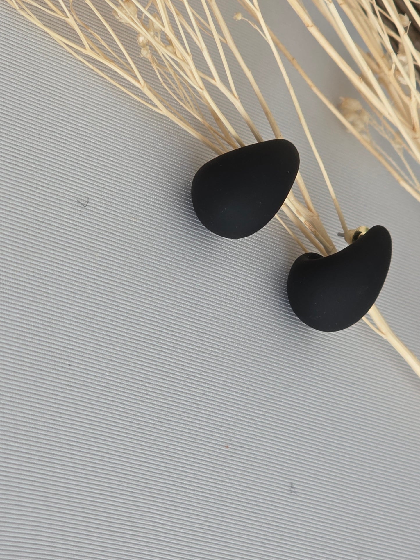 Notre Collection de Bijoux - Boucle d'Oreille Goutte d'Eau Noir