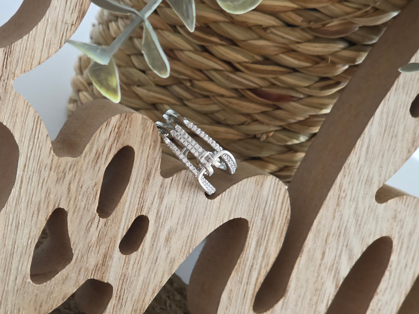 Notre Collection de Bijoux - Bague Strass Effet Boucle Argenté