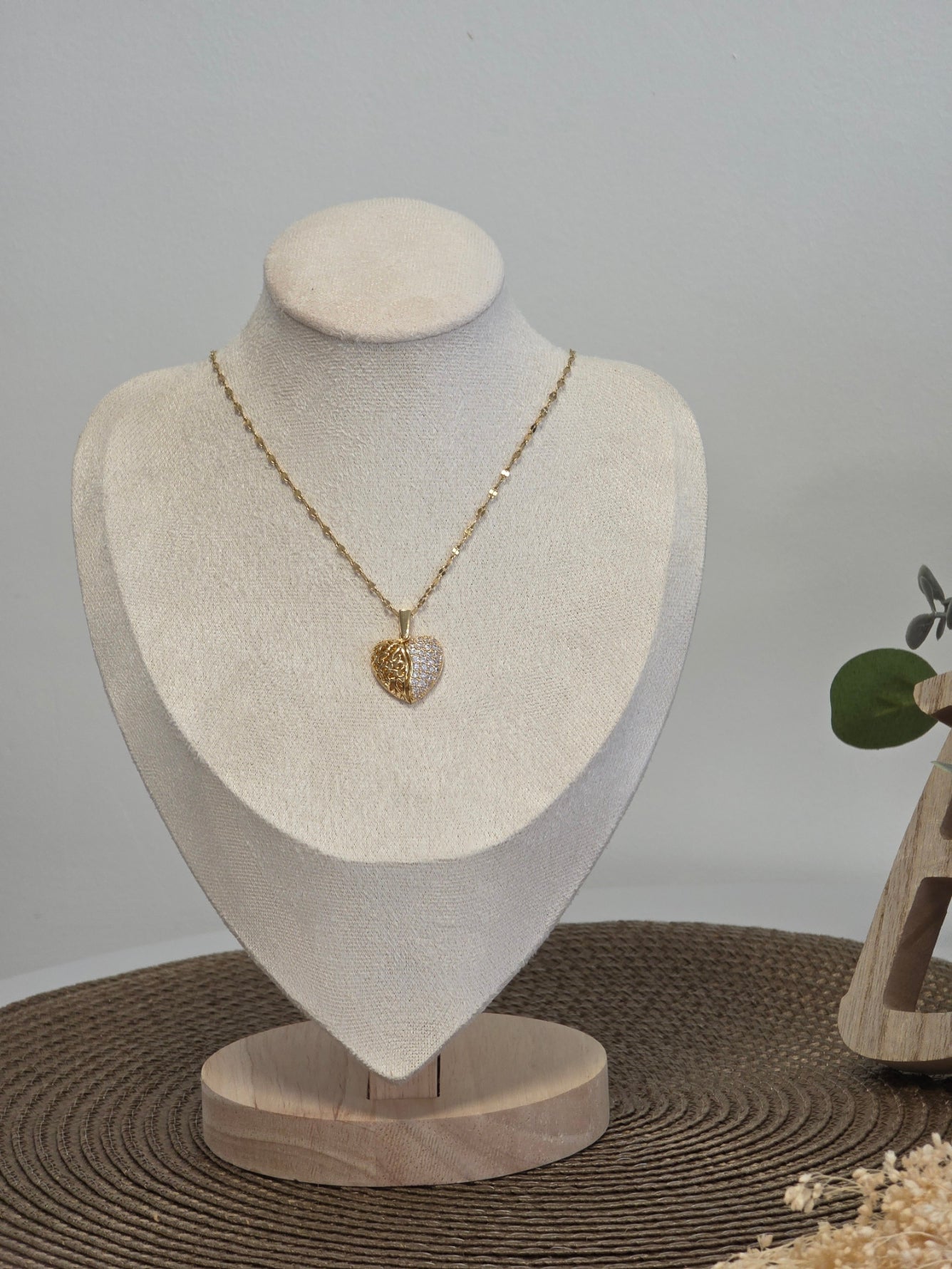 Notre Collection de Bijoux - Pendentif Forme Cœur Strass à Aile Ouvrant