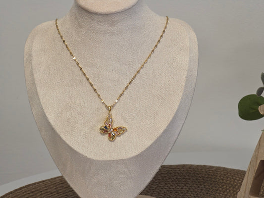 Notre Collection de Bijoux - Pendentif Papillon à Strass Coloré