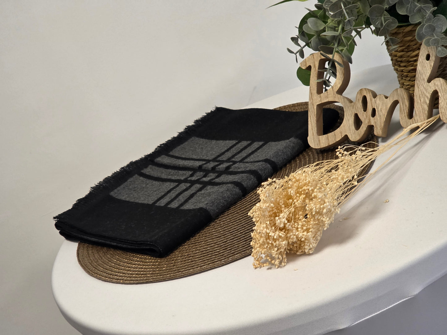 Nos Foulards Homme Tons Noir Grisonnant