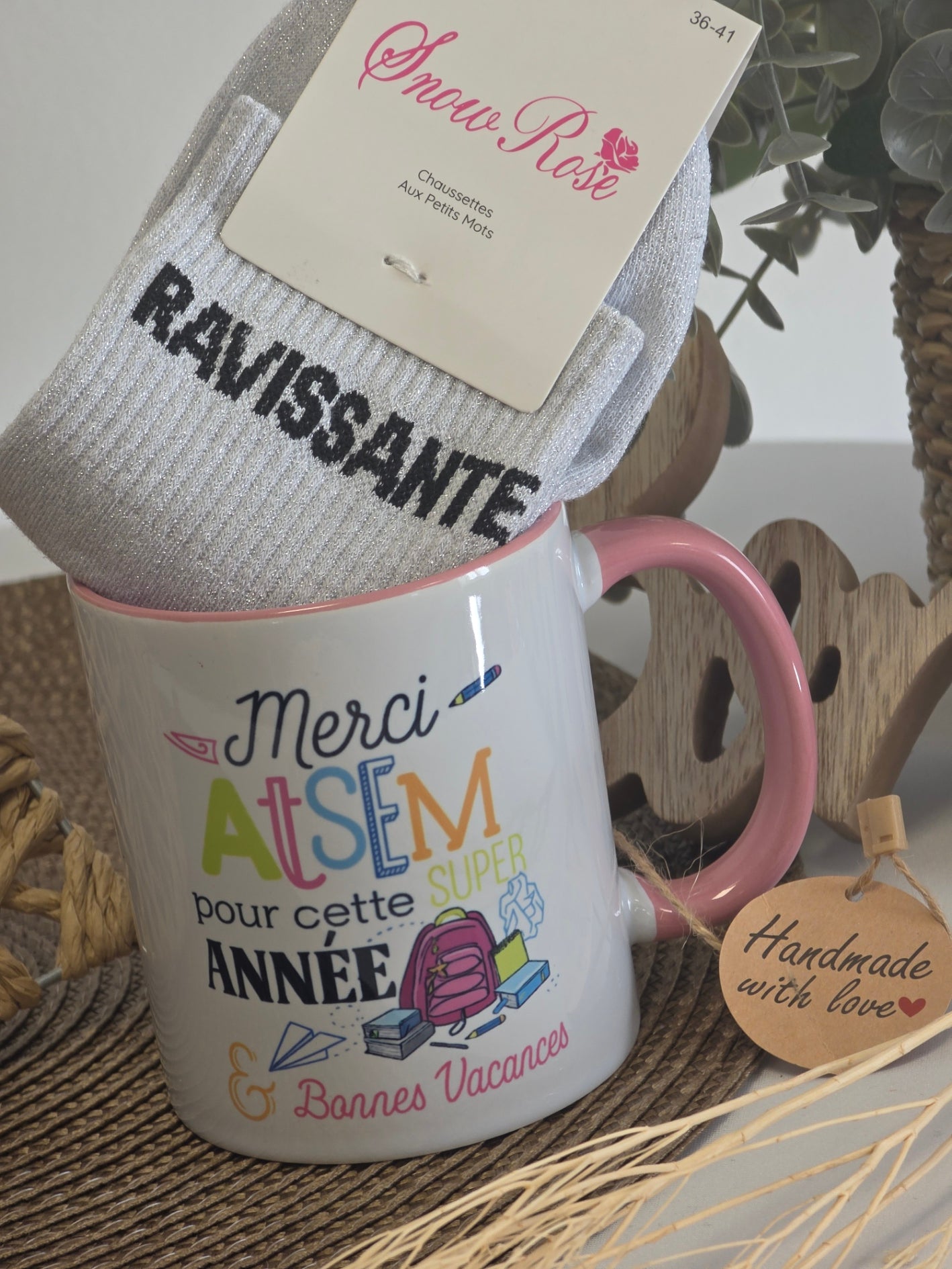 MUG MERCI ATSEM AVEC SA CHAUSSETTE PAILLETEE