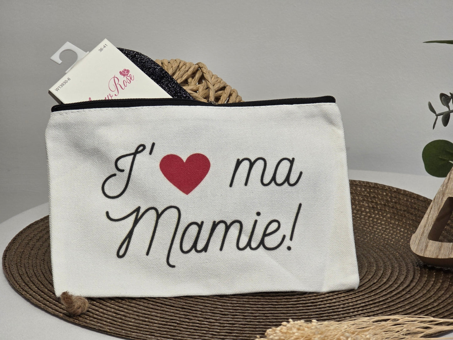 POCHETTE J'AIME MA MAMIE AVEC SA CHAUSSETTE PAILLETEE NOIR