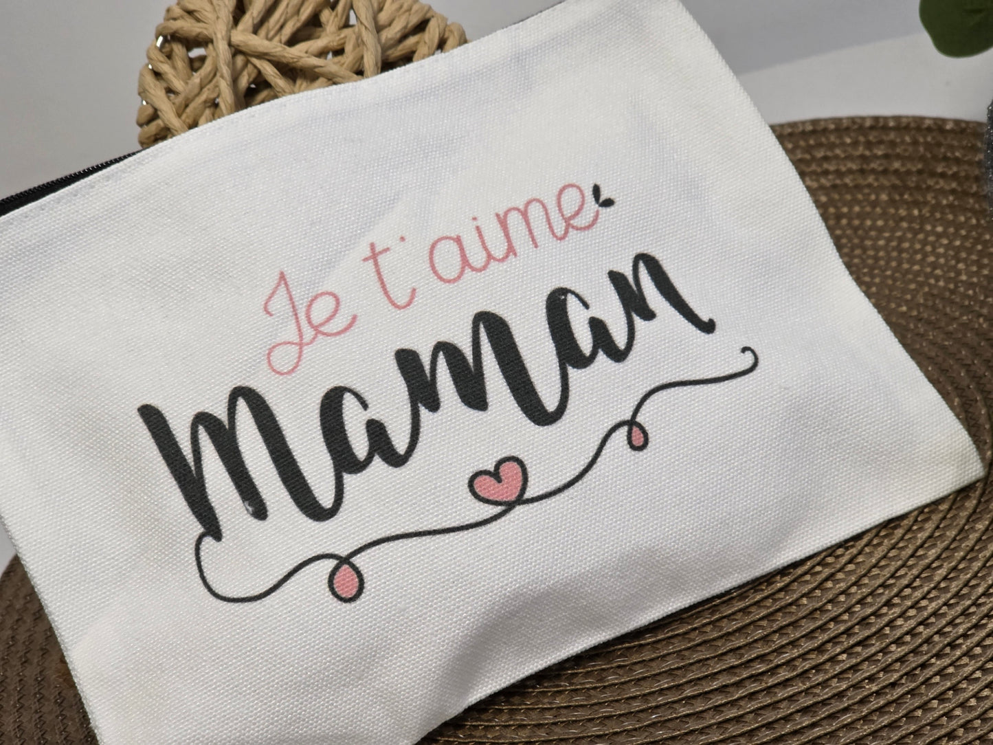 POCHETTE " JE T'AIME MAMAN " AVEC SA CHAUSSETTE PAILLETEE GRIS FONCE