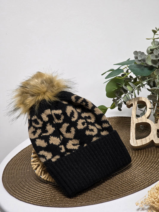 Nos Bonnets Imprimé Léopard Noir à Pompon