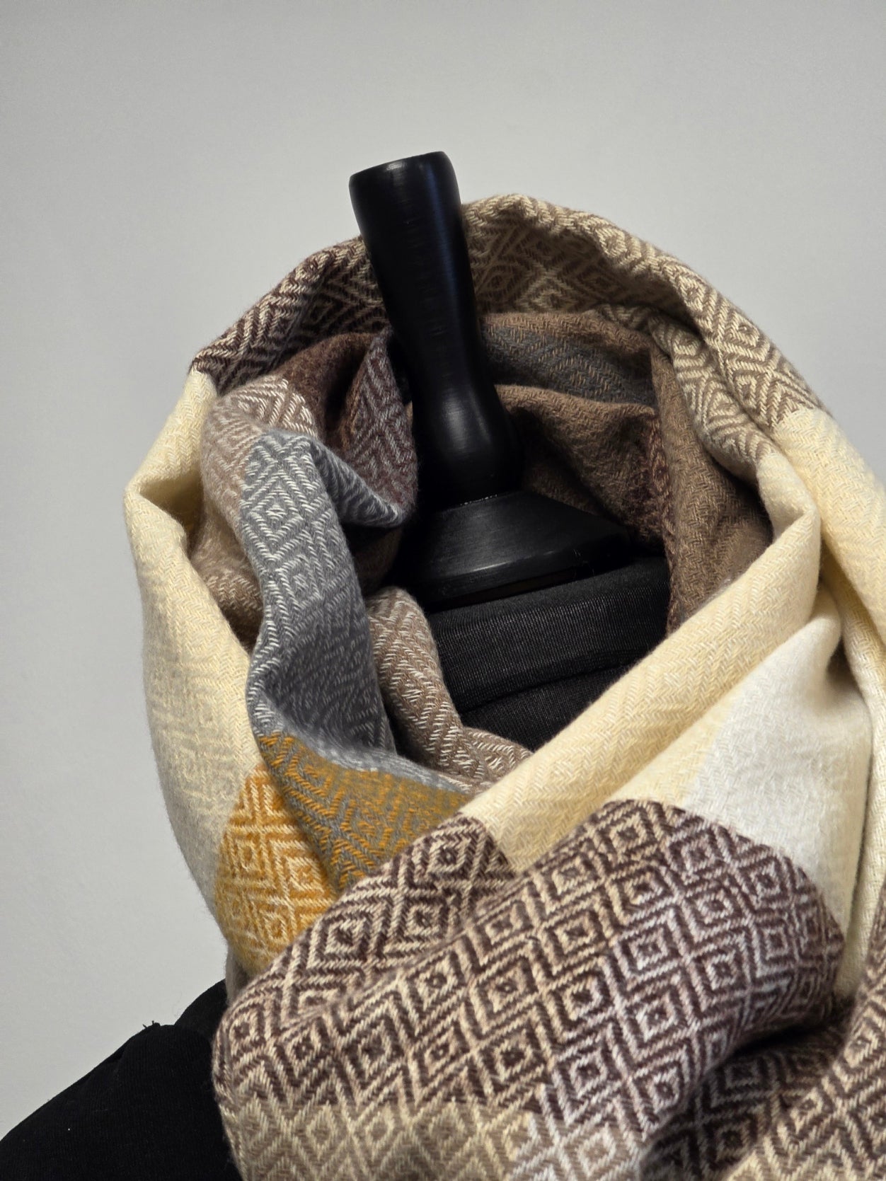 Echarpe Femme Tons Jaune Maronné