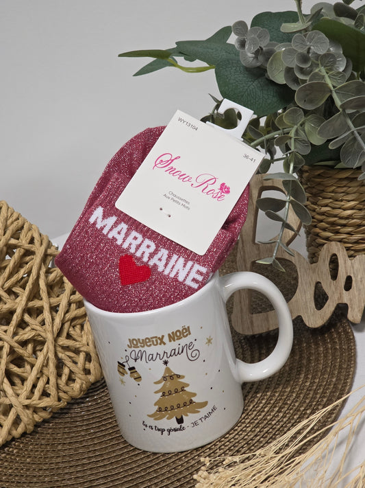 MUG JOYEUX NOEL MARRAINE AVEC SA CHAUSSETTE PAILLETEE