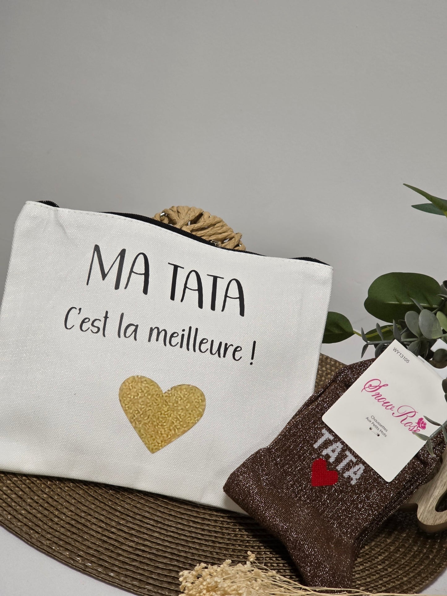 POCHETTE " MA TATA C'EST LA MEILLEURE " AVEC SA CHAUSSETTE PAILLETEE