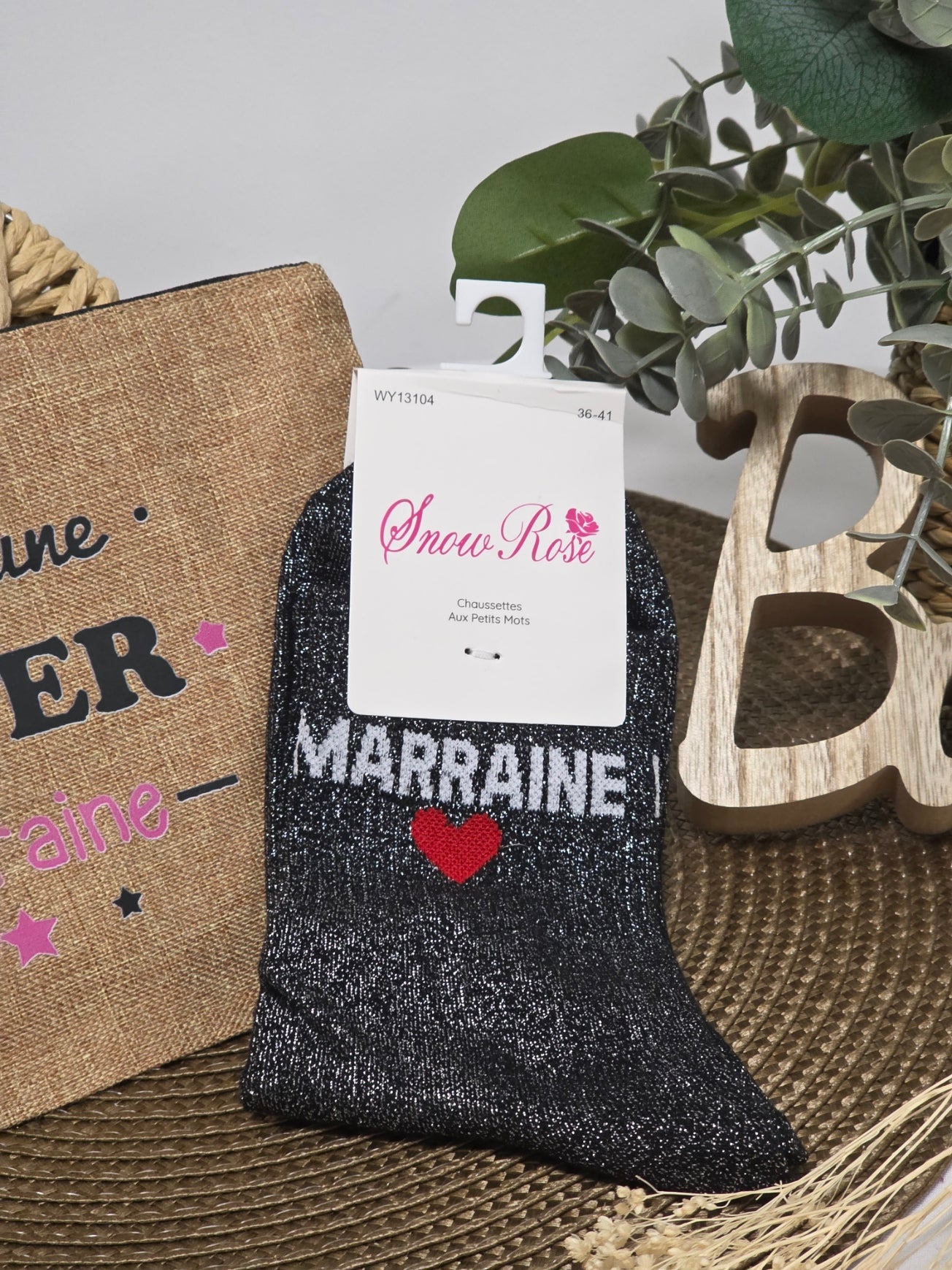 POCHETTE " J'SUIS UNE SUPER MARRAINE" AVEC SA CHAUSSETTE PAILLETEE NOIR
