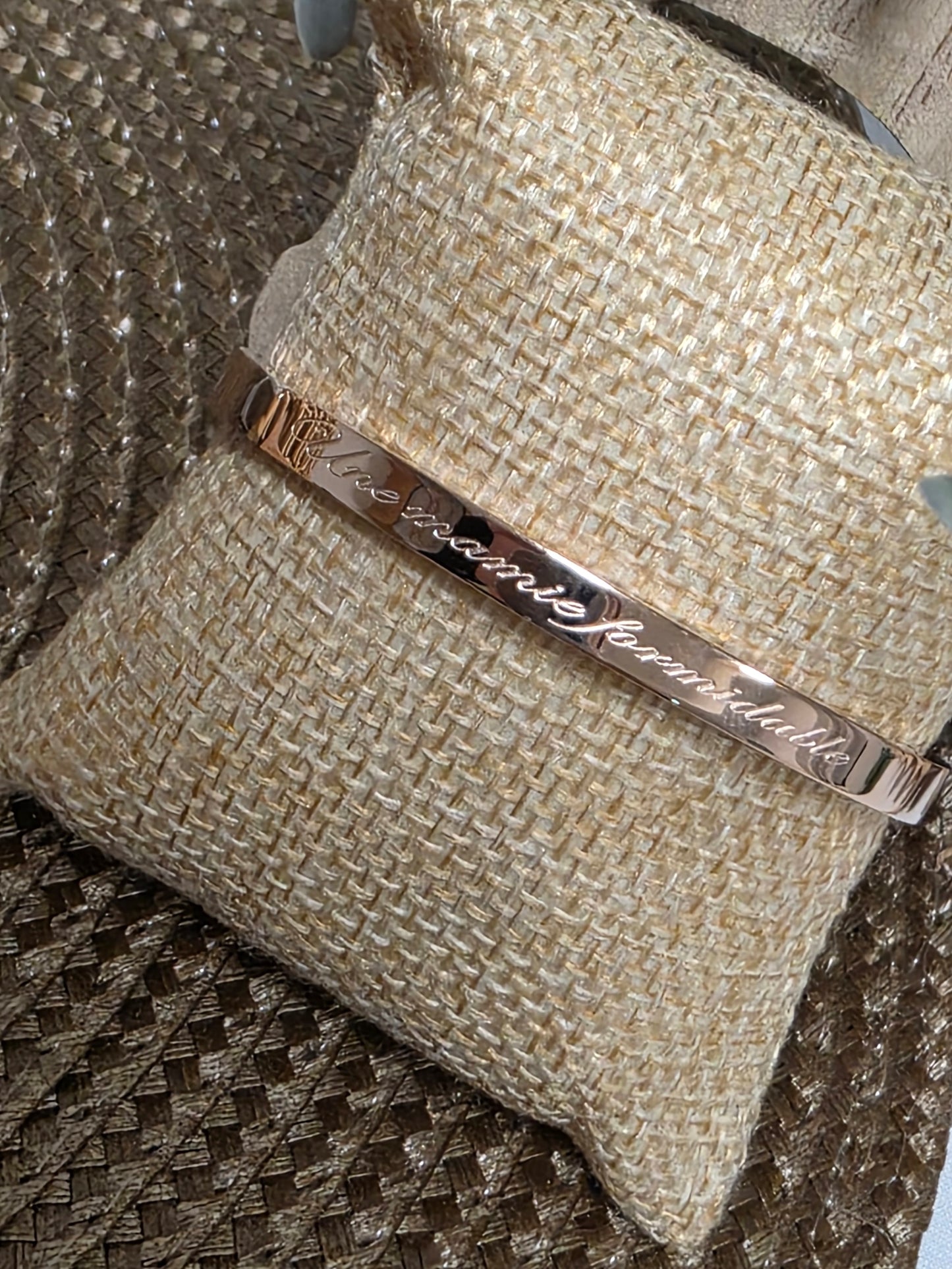 LES BRACELETS A MESSAGE " MAMIE FORMIDABLE " Cuivré